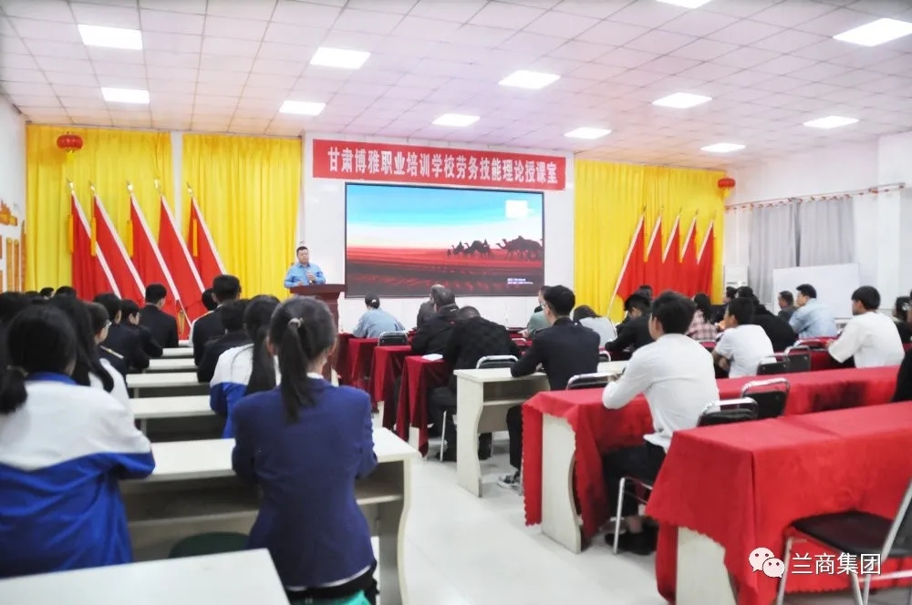 640.webp (11).jpg 640.webp (11).jpg